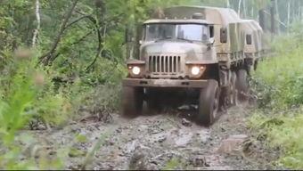 国产军用卡车爬坡测试视频,展现强大越野性能